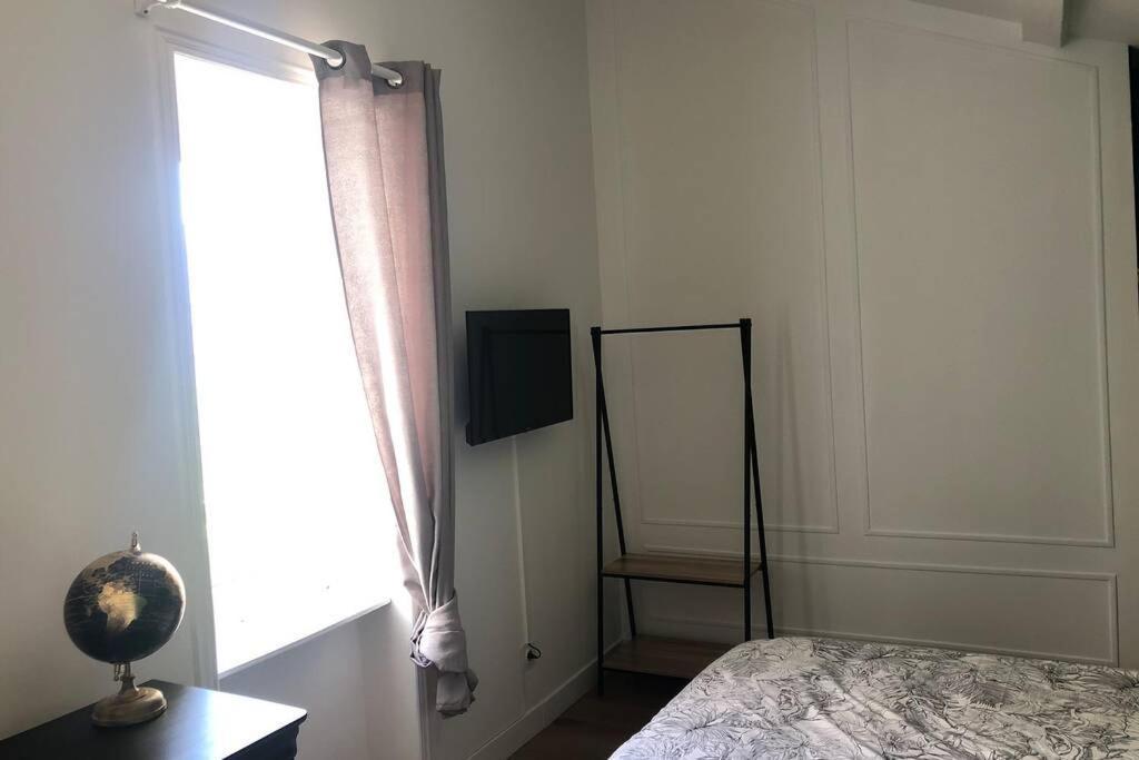Studio Sous Les Toits Lyon Bagian luar foto